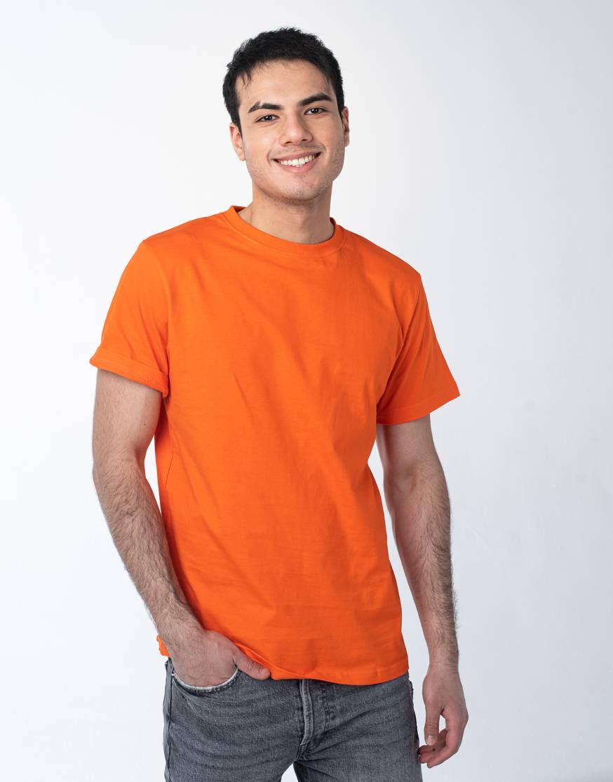Оранжевая мужская футболка с лайкрой оптом